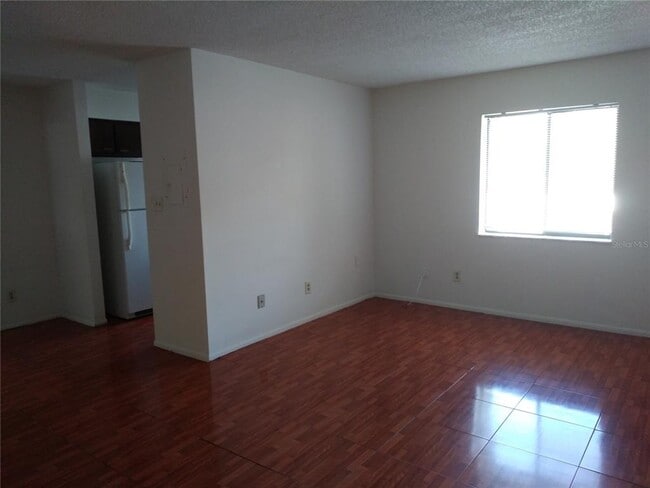 Photo - 127 Springwood Cir Unit H