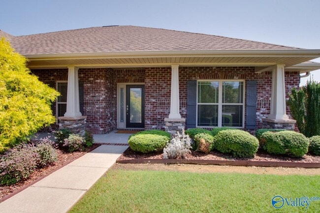 Photo - 2505 Caldwell Park Ct SE