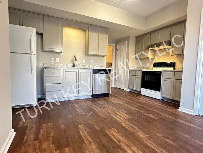 Photo - Townhome for rent in Alabaster