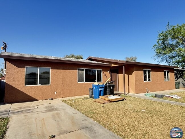 Photo - 357 W Magnolia St