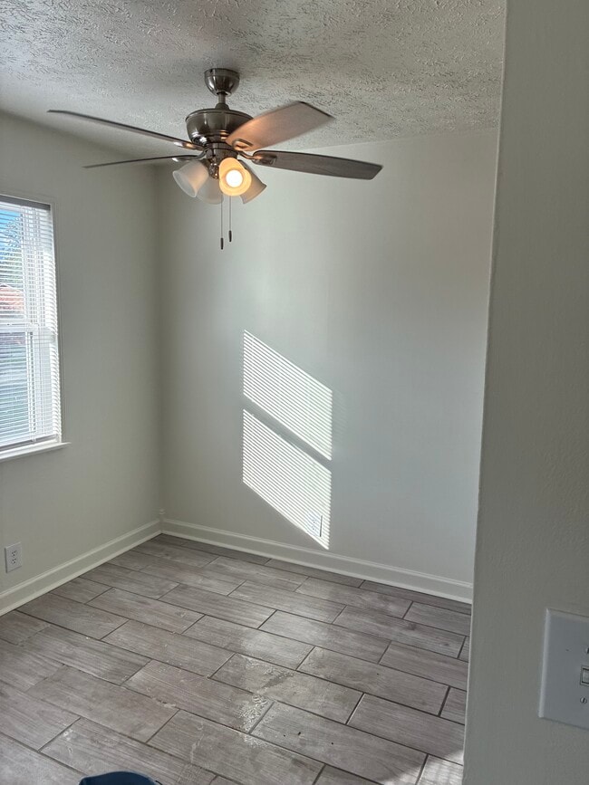 Photo - 6103 Julie Kays Way Unit 3