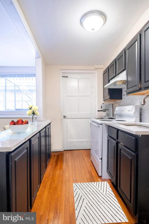 Photo - 1736 Pine St Unidad 3R