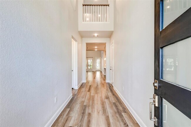 Photo - 11912 Bayshore Cv