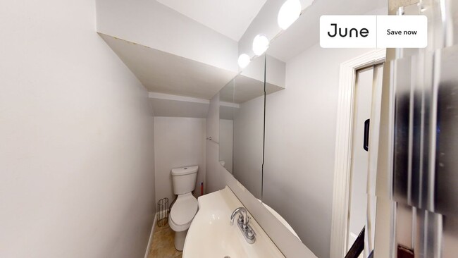 Photo - 21 Rossmore St