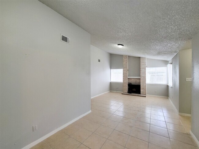 Photo - 17706 Glenhagen Ct