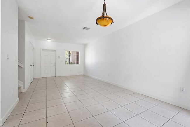 Photo - 21460 SW 85th Path