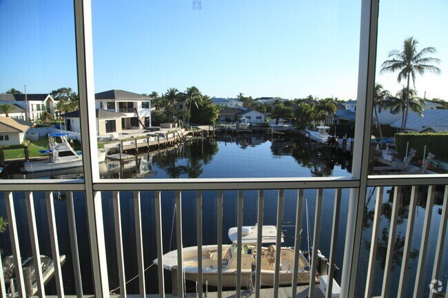 Building Photo - 698 NE Spanish River Blvd Unit 31 Rental