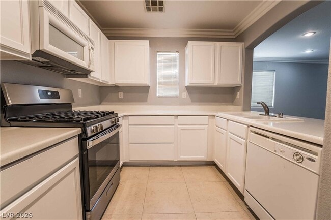 Photo - 9232 Nerone Ave