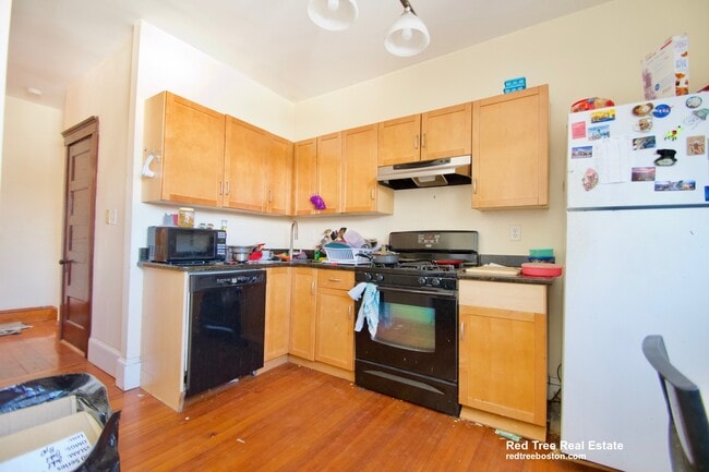 Photo - 79 Capen St Unidad 2