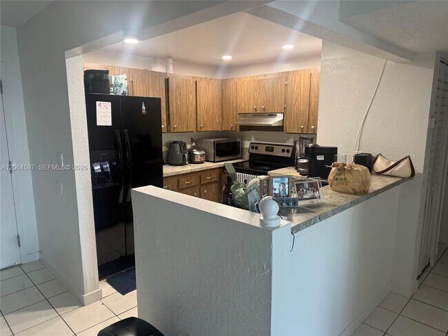 Photo - 9682 Fontainebleau Blvd Unit 608