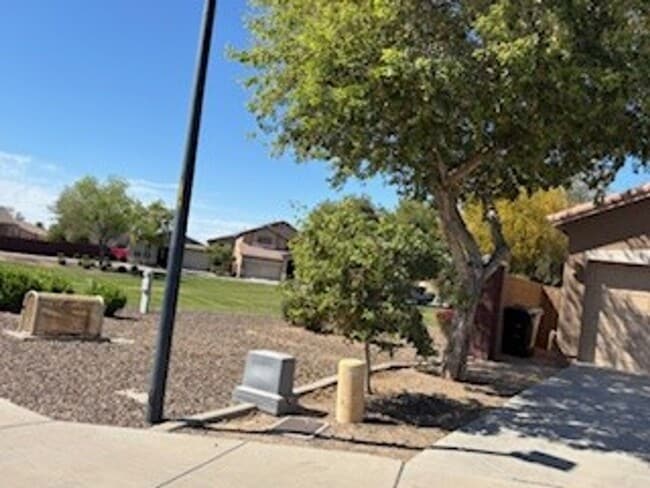 Photo - 3 BEDROOM 2 BATH SINGLE LEVEL HOME 1708 SQ FT IN GATED COMMUNITY ALL NEW PAINT & CARPET