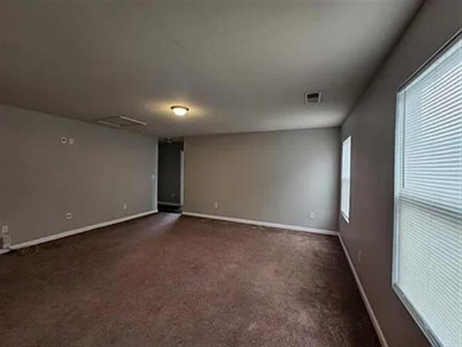 Photo - Great location !!