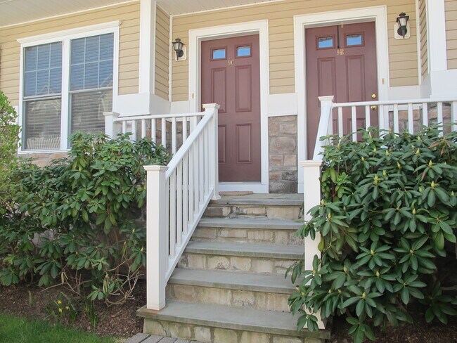 Photo - 85 Camp Ave Unidad 9C