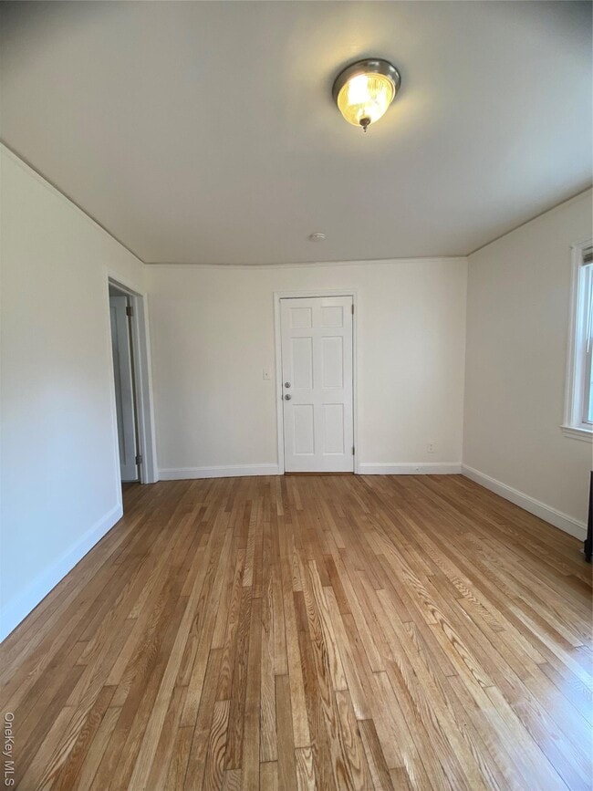 Photo - 2 George St Unit A