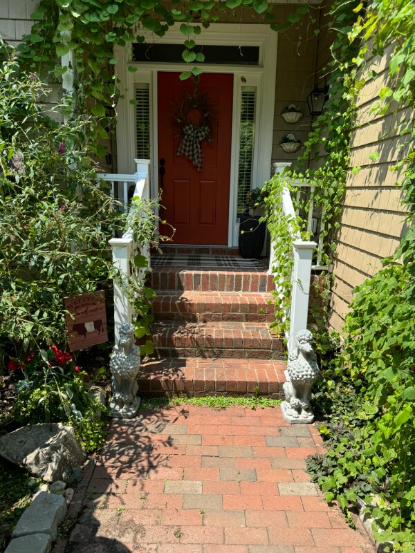 Photo - 1390 Bradford Pl