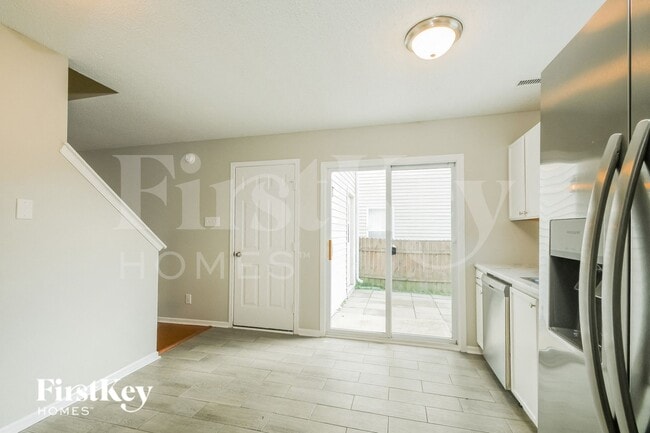 Photo - 14455 Black Farm Dr