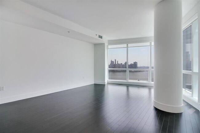 Photo - 77 Hudson St Unidad 3408