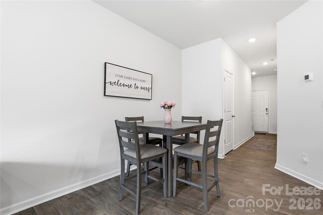 7109 North Mills Rd