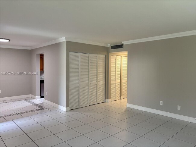 7965 SW 86th St Unit 105