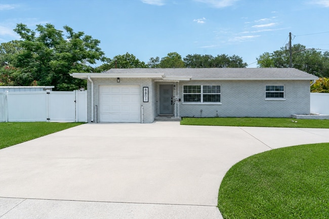 Photo - 8801 Sunlit Cove Dr NE