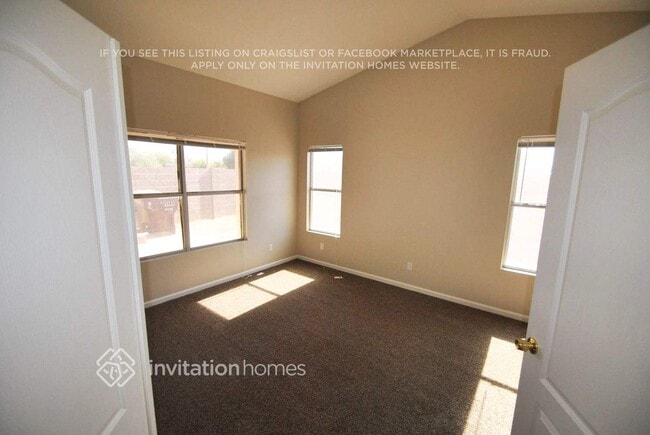 Photo - 7923 W Laurel Ln
