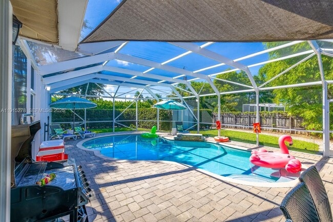 Photo - 312 N Luna Ct