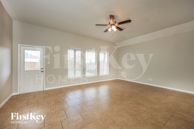 Photo - 8909 Palmetto Pk