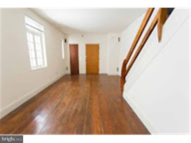Photo - 717 Spruce St Unit 1B