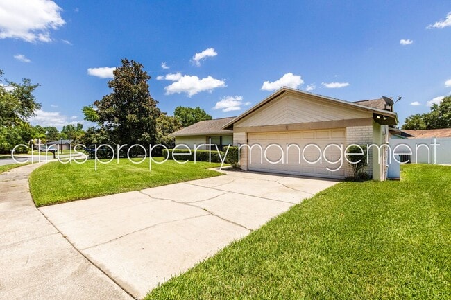 Photo - 3/2 Home in Alafaya Woods