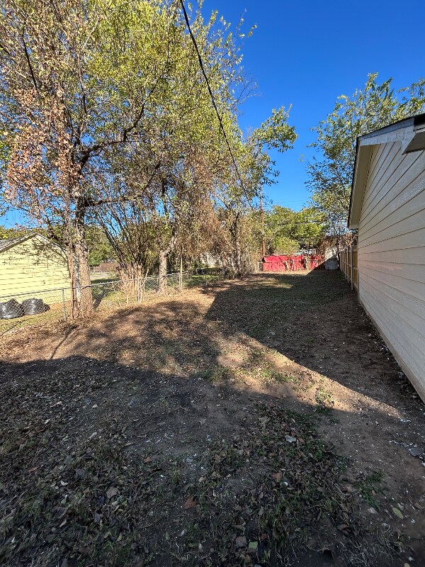 Photo - 5605 Hiett Ct