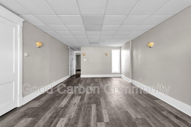 Photo - 1247 Hertel Ave Unit 3