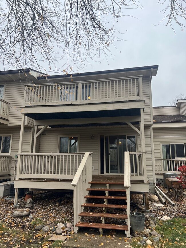 Photo - Townhome for Rent