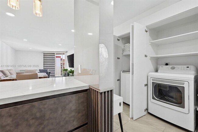 Photo - 1750 W 46th St Unit 412