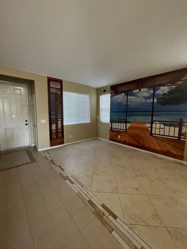 Building Photo - Stunning 4-Bedroom Home for Rent in Otay R...