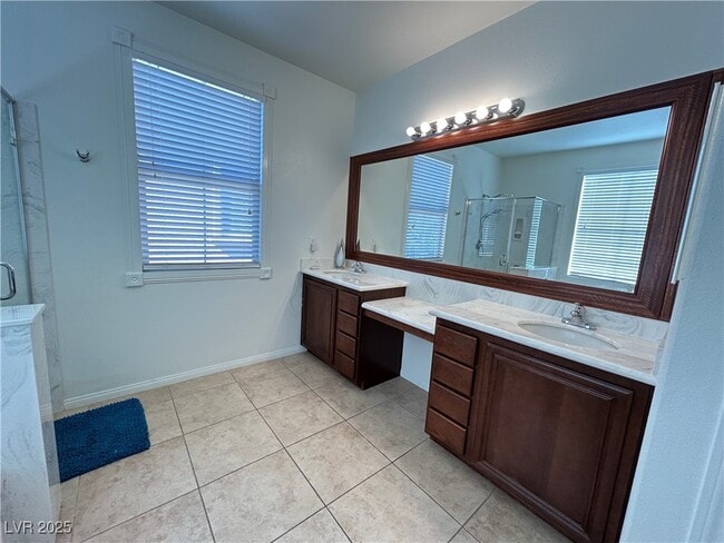 Photo - 5553 Fairmeade Way