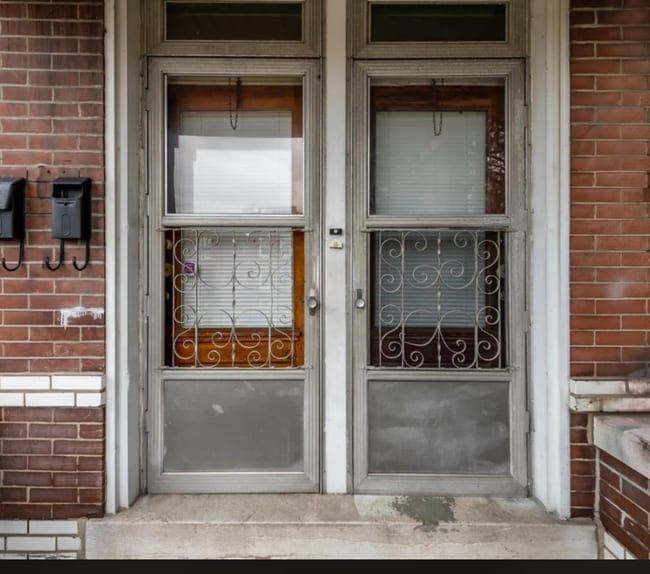 3919 Michigan Ave Unit 2F
