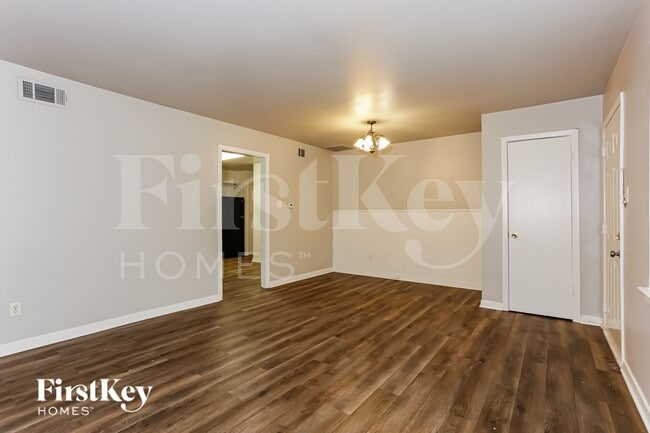 10455 Plummer Dr