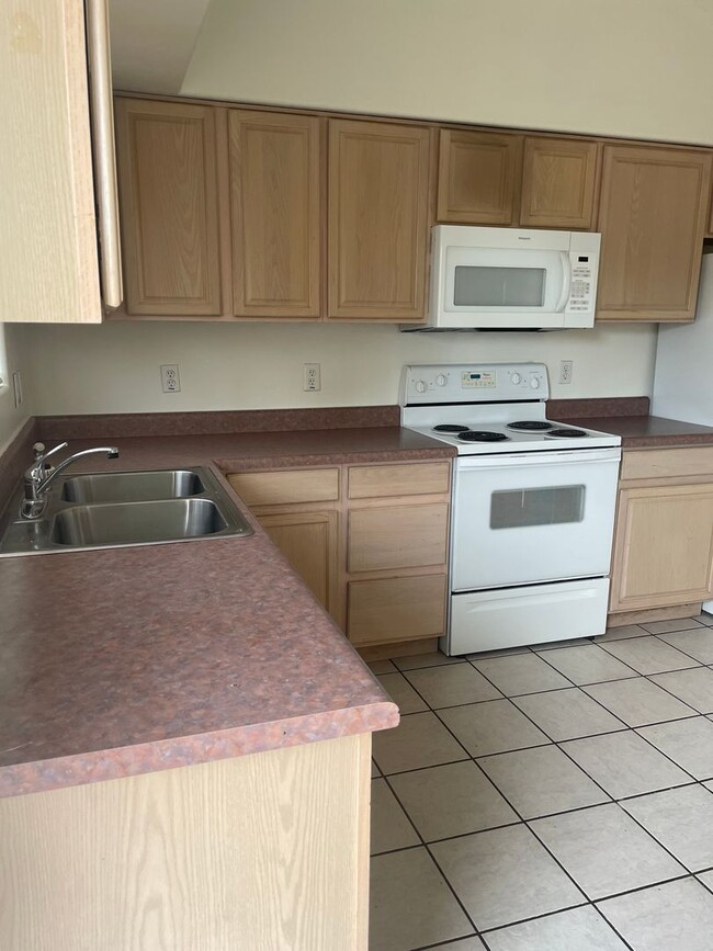 3669 S Camino Seco Unit 1