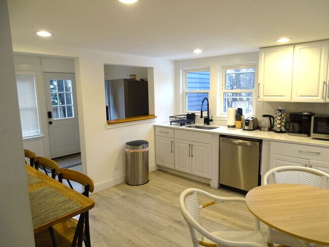 Photo - 18 Pleasant St Unit ID1271287P