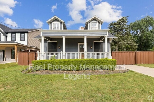 Building Photo - 715 S Barnett Ave Rental