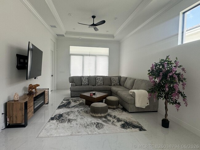 Photo - 9142 SW Esule Way