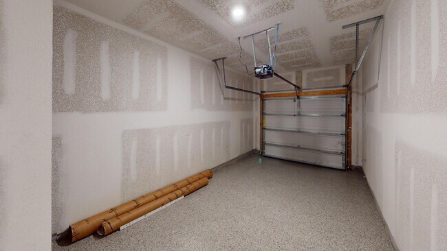 Photo - 710-E Giese Ln