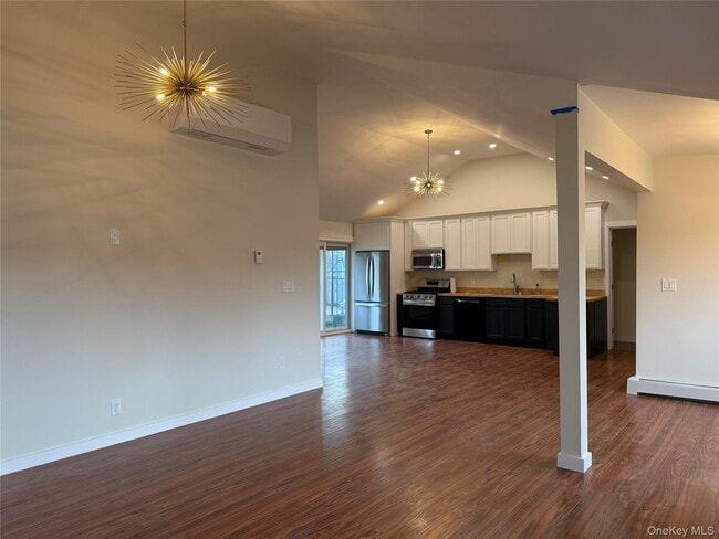 Photo - 14 Brookside Rd