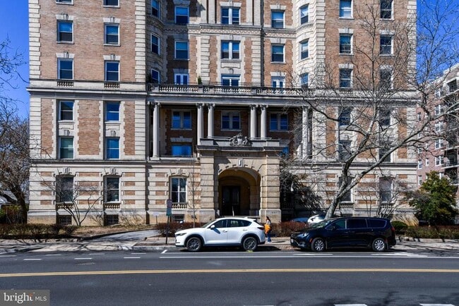 Building Photo - 1851 Columbia Rd NW Unit 603