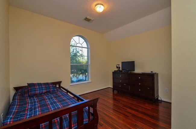 Photo - 6314 Columbia Falls Ln