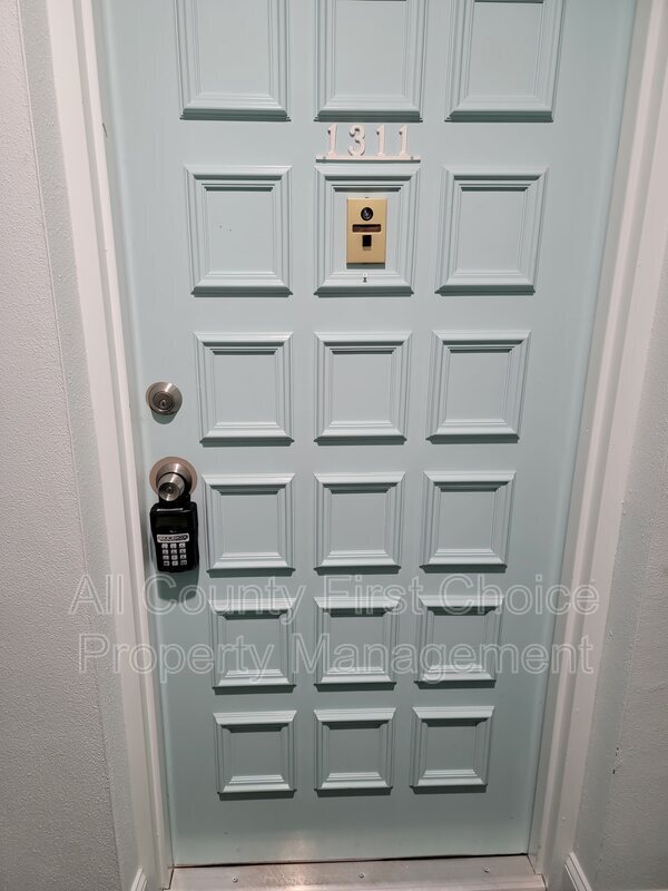 Photo - 2700 Bayshore Blvd Unidad 1311