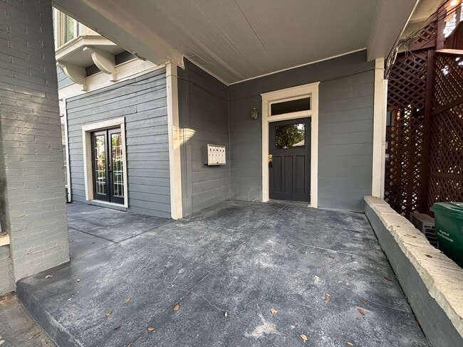 1Bd/1Bth Historic Apartment off Broadway –... - 1Bd/1Bth Historic Apartment off Broadway –... Unit 241 Post Ave Apt 5