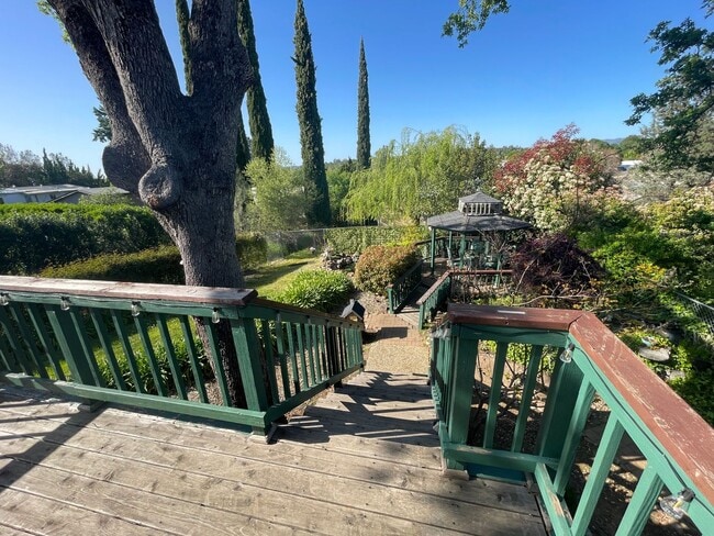 Photo - Oroville-Furnished-Turnkey-3 bedroom 2 bath home, hot tub, gazebo, landscaped yard, solar