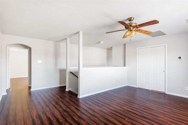15410 Fir Woods Ln