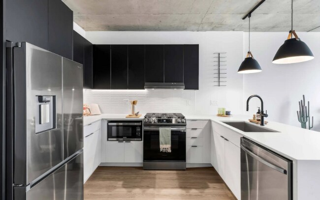 Photo - 207 N Elizabeth St